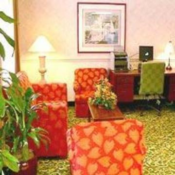 Fairfield And By Marriott Tampa Brandon Hotel Heartland